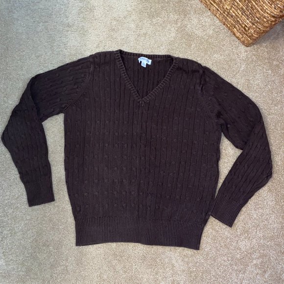 Bundle of 2 Classic Cable Knit Long Sleeve Sweaters - Picture 6 of 9